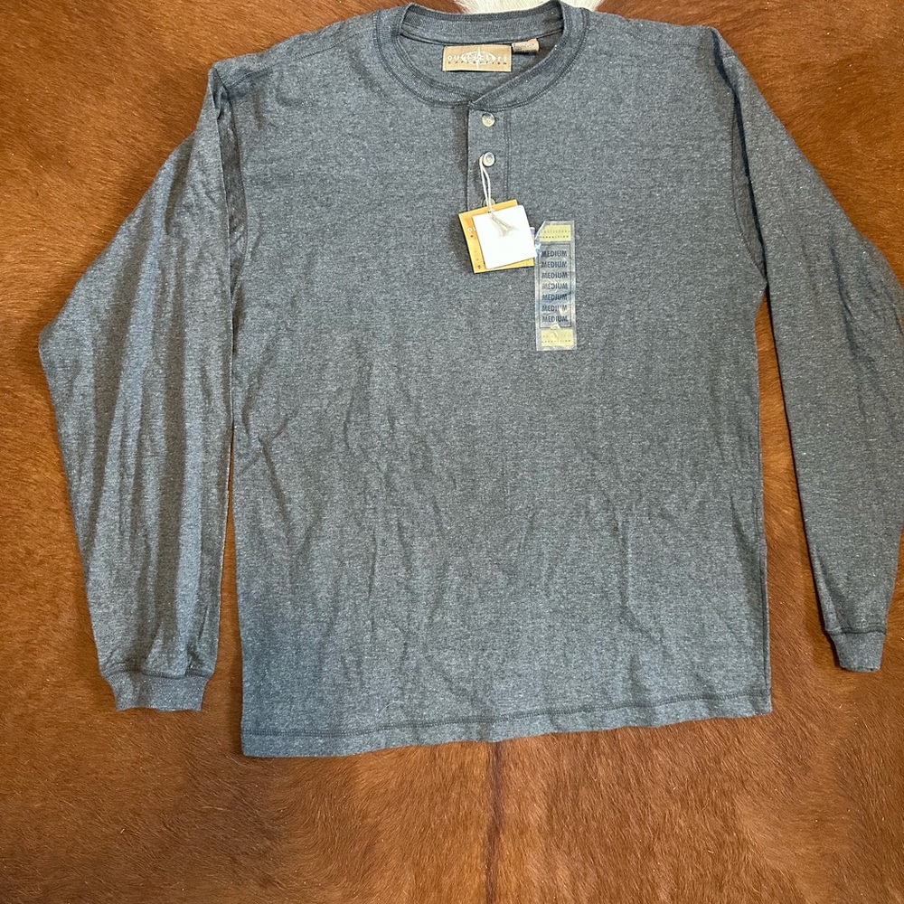 Men's Gray Long Sleeve Shirt